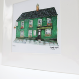 Hillsborough, Hillside pub